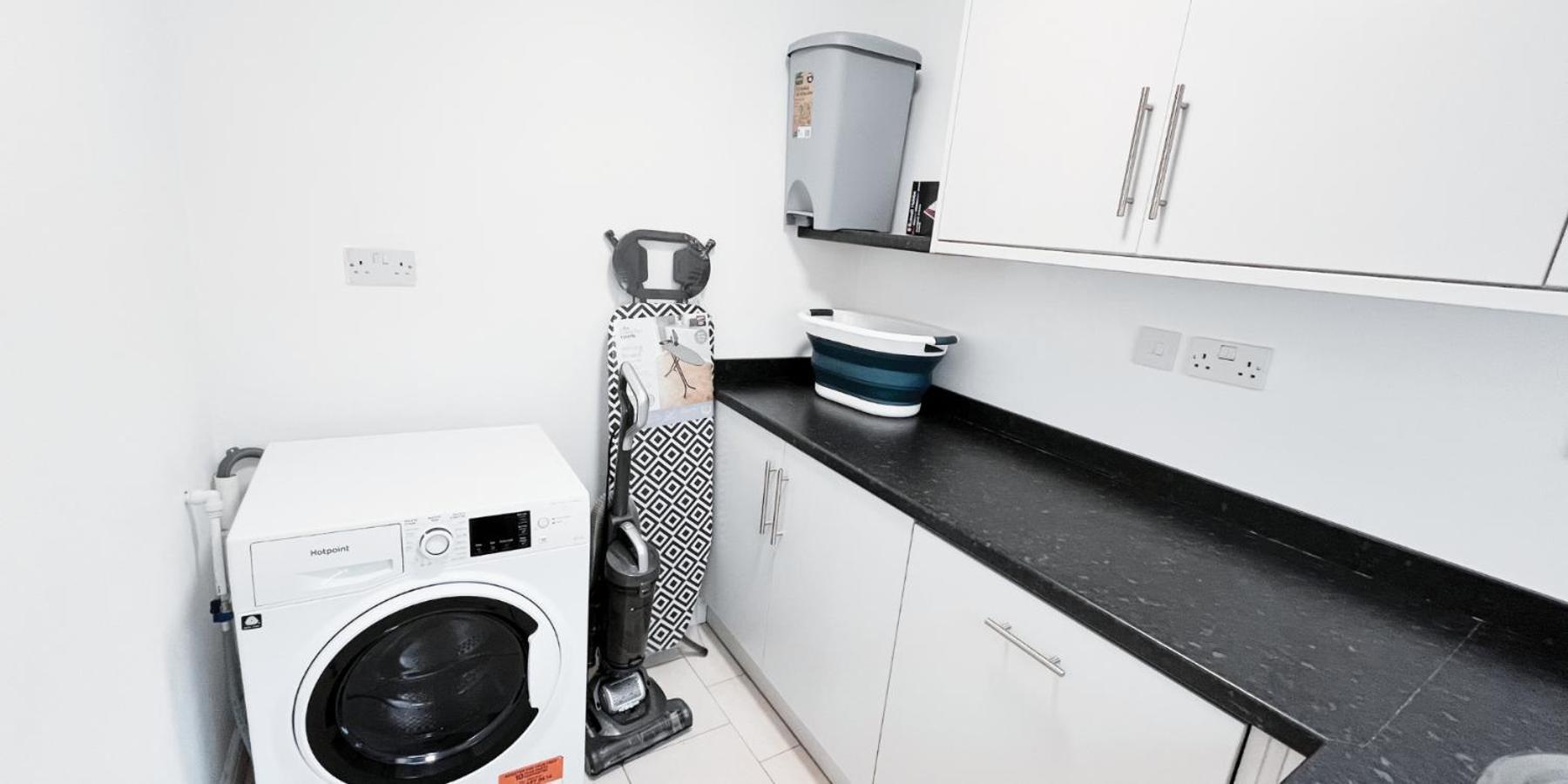 Spacious Room In Modern House Near Nottingham Luaran gambar